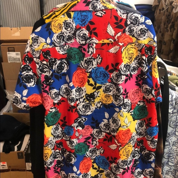 Fresh Prints of Bel Air Vibrant Red Yellow and Blue Button Down Floral Shirt - Picture 8 of 8